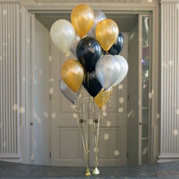 Фонтан шаров "Фаерворк" в Братске