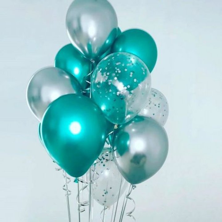 Фонтан шаров "Изумрудный" в Братске