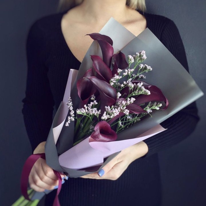 Букет фиолетовых калл в Братске