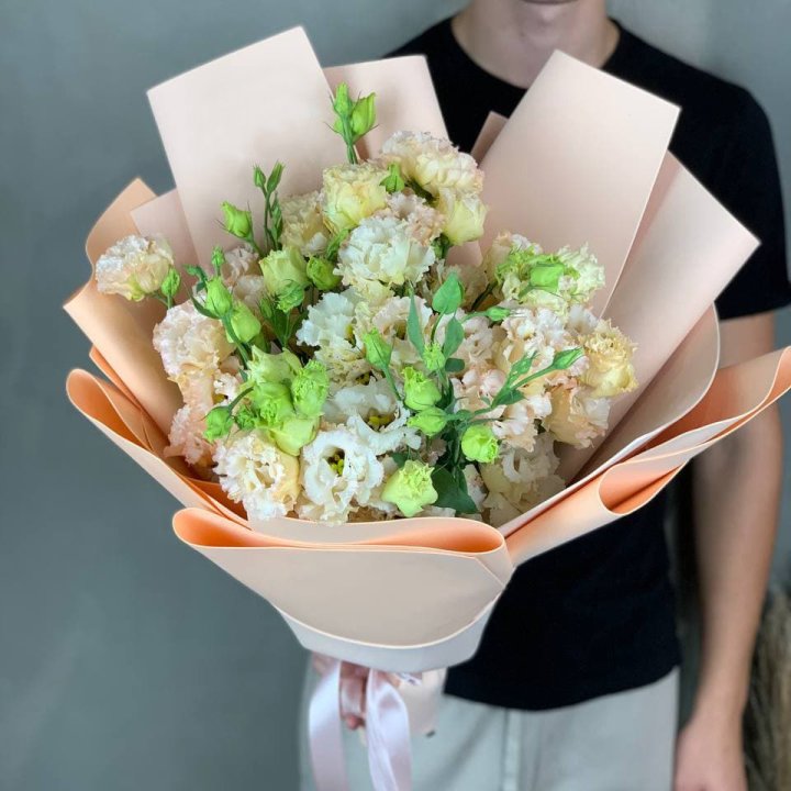 Букет эустом "Крем" в Братске