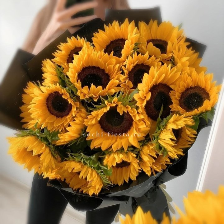 Букет подсолнухов "Гига" в Братске