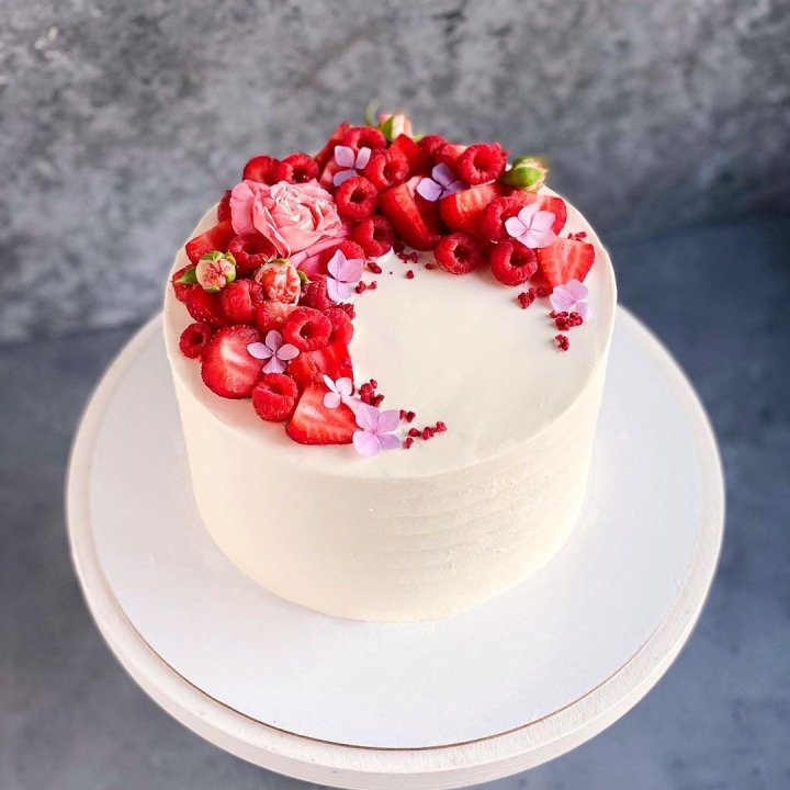 Торт "Малина" в Братске