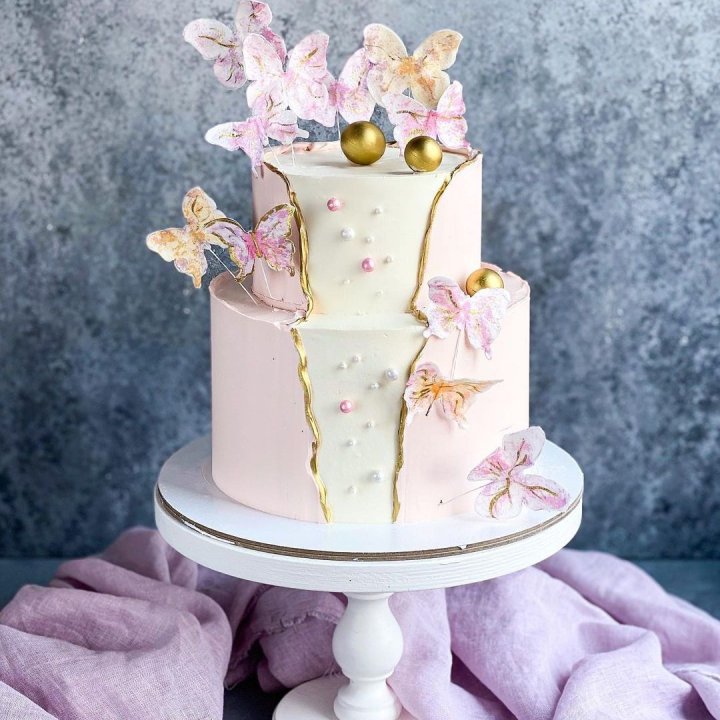 Торт "Бабочки в животе" в Братске