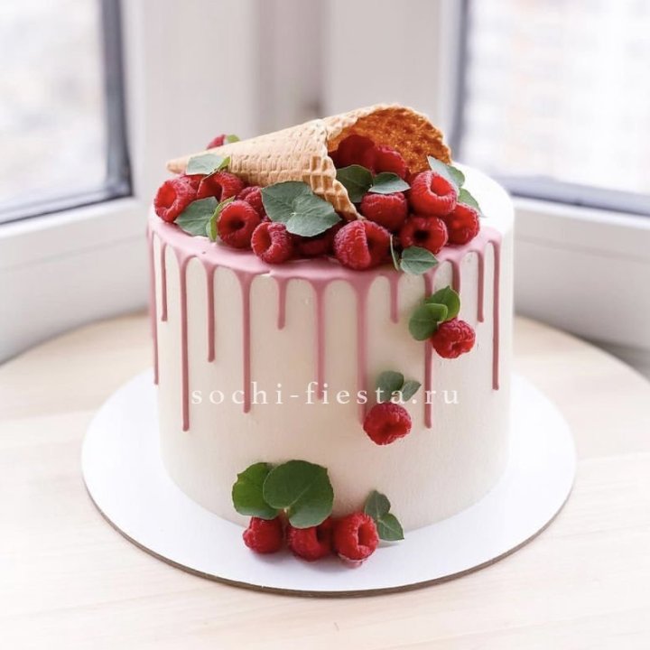 Торт "Ягодный" в Братске