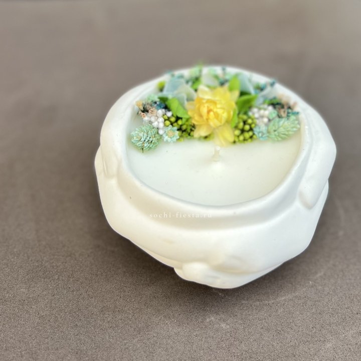 Свеча ароматическая в гипсе Руки в Братске