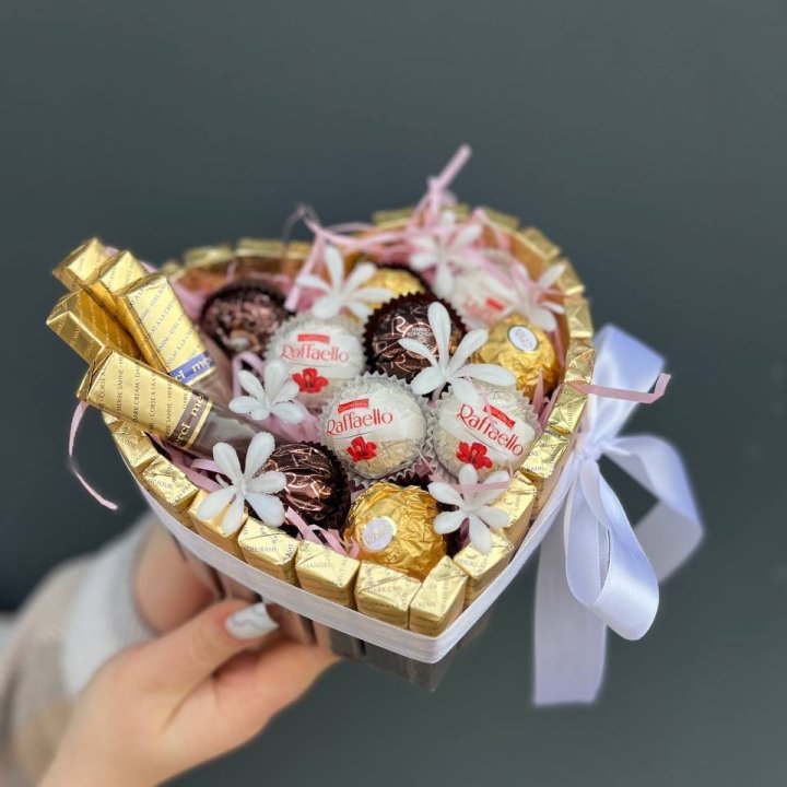 Подарочный набор шоколада в Братске