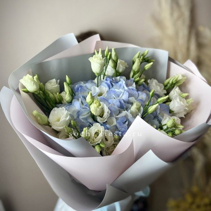 Букет с гортензией "Адель" в Братске