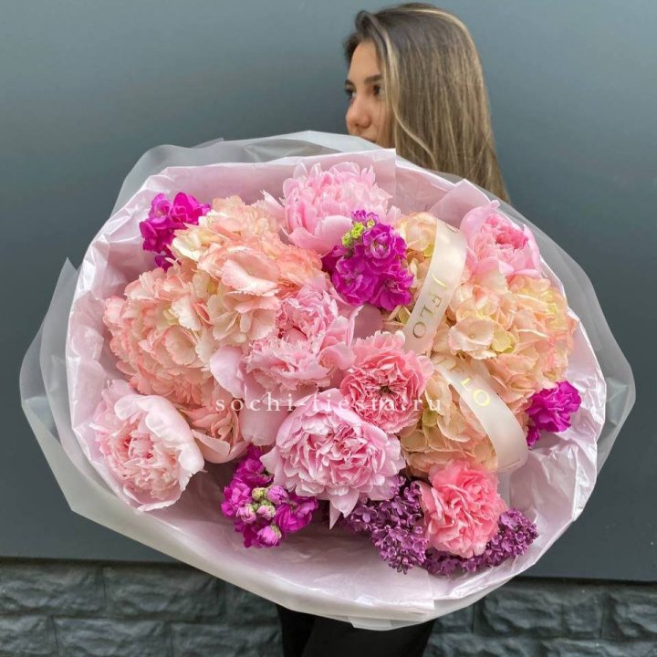  Букет "Фловер пионс" в Братске