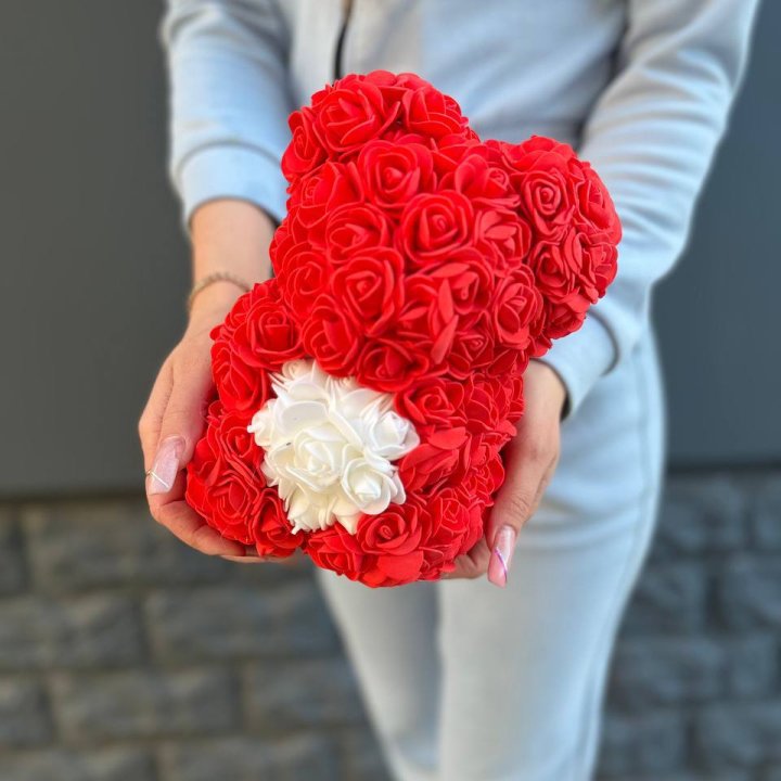 Медведь с белым сердцем в Братске