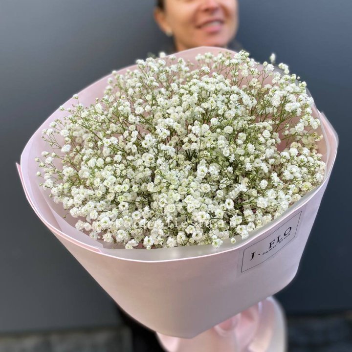 11 белых гипсофил в фоамиране в Братске