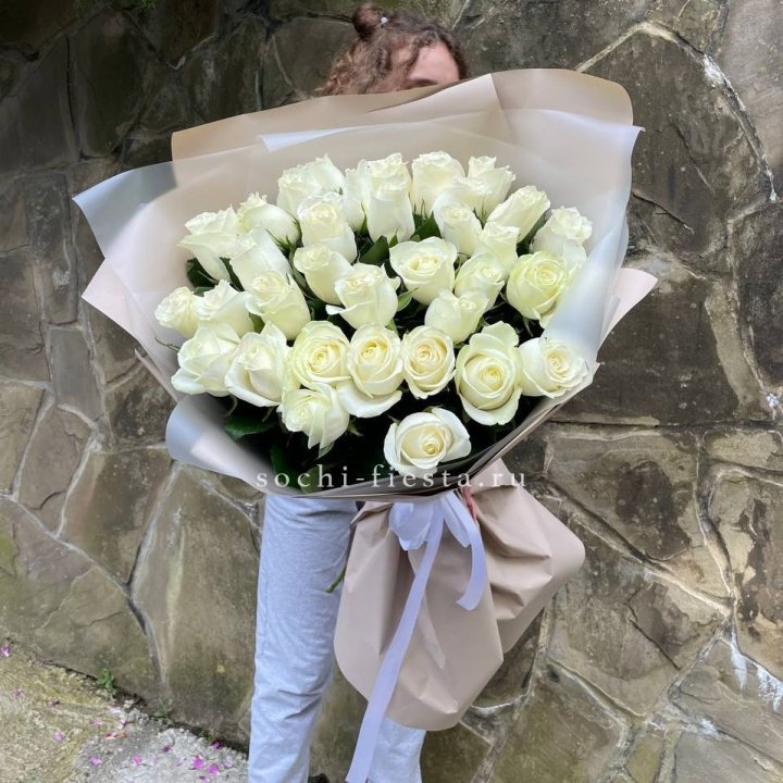 35 голландских роз в Братске