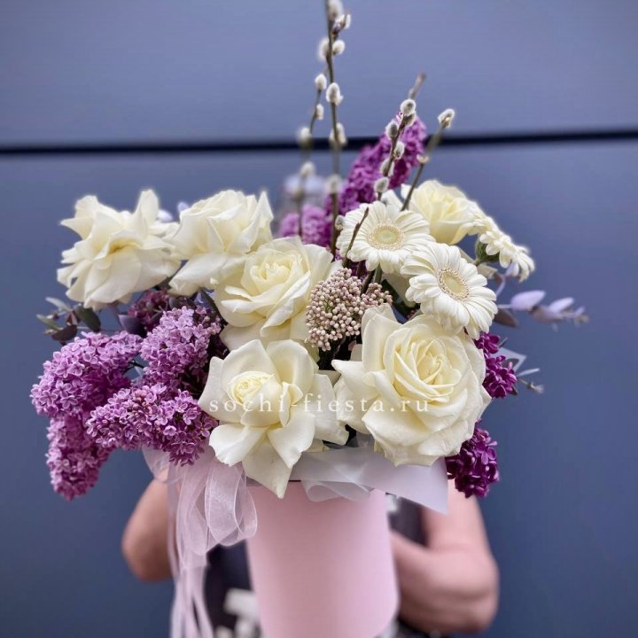 Цветочный бокс "Светлое Воскресенье" в Братске