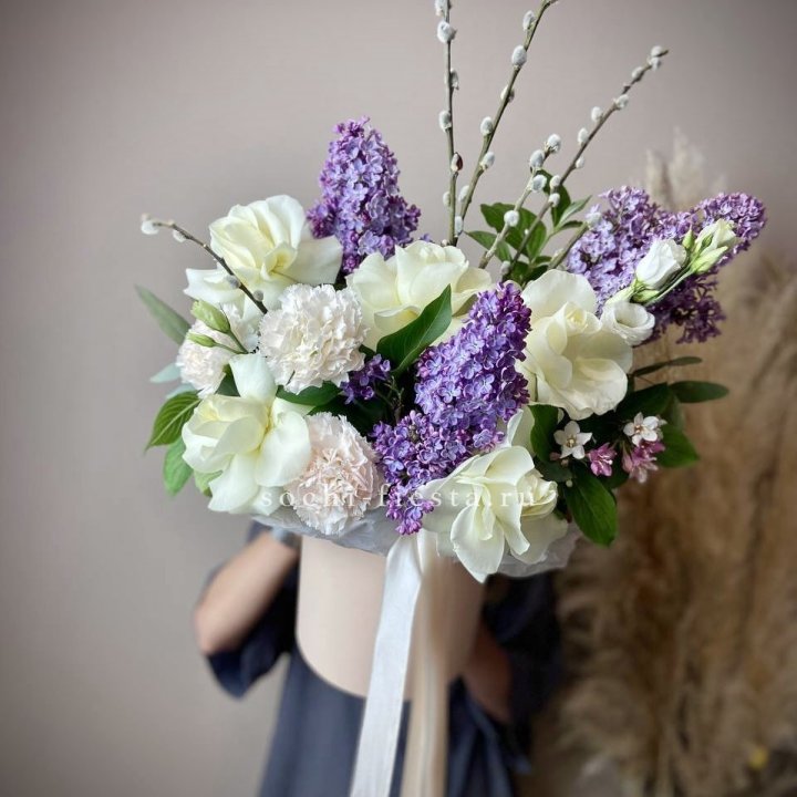 Цветочный бокс "Воскресенье" в Братске