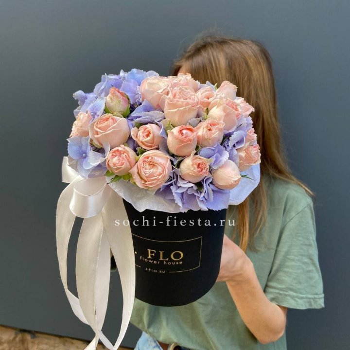 Бокс бомбастик и гортензия в Братске