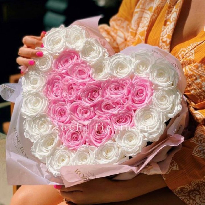 Бокс сердце с розами №2 в Братске