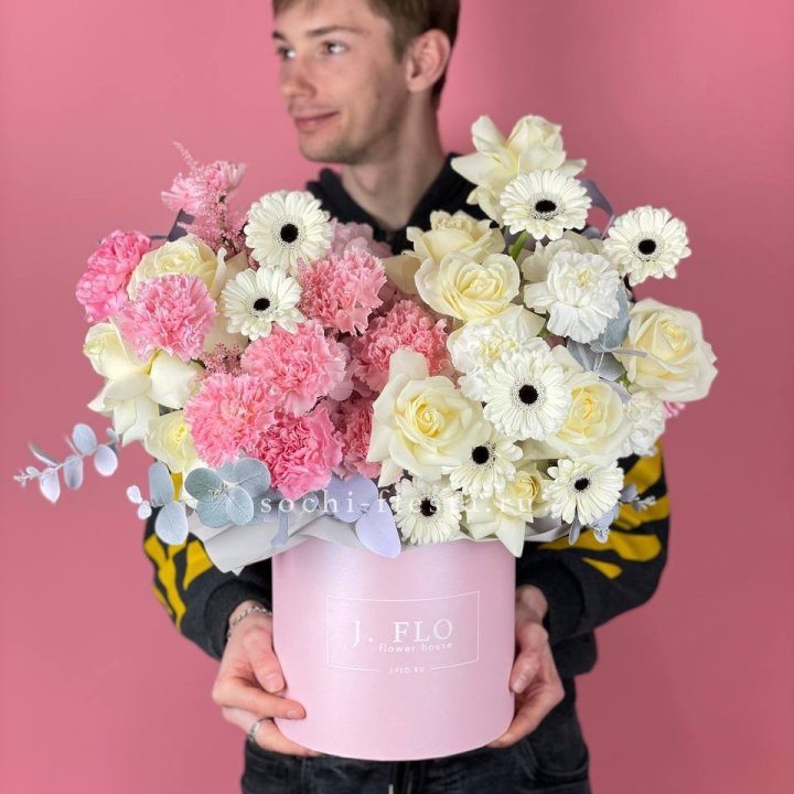 Дизайнерский бокс "Индира" в Братске