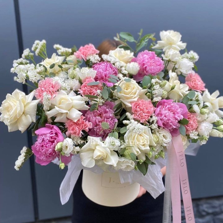 Дизайнерский бокс "Амор этерна" в Братске