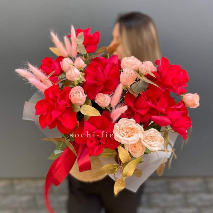 Джутовое кашпо "Любовь Лолиты" в Братске