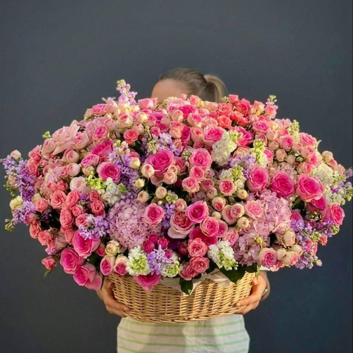 Цветочная корзина гигант №5 в Братске