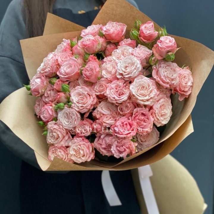 Пионовидные розы Bombastic №2 в Братске