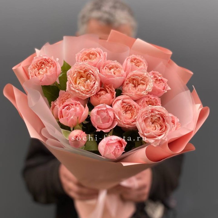 Букет комплимент из кустовых роз Джульетта в Братске