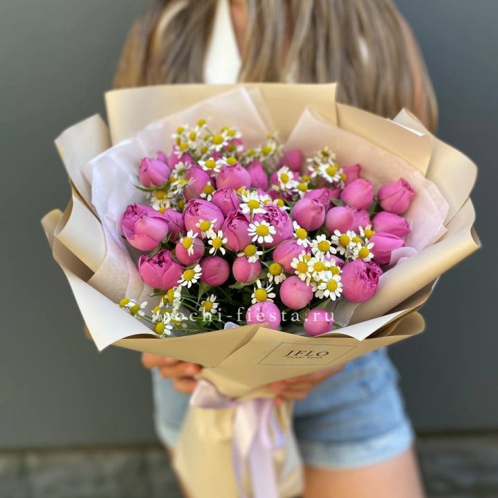 Дуобукет мисти с ромашками  в Братске