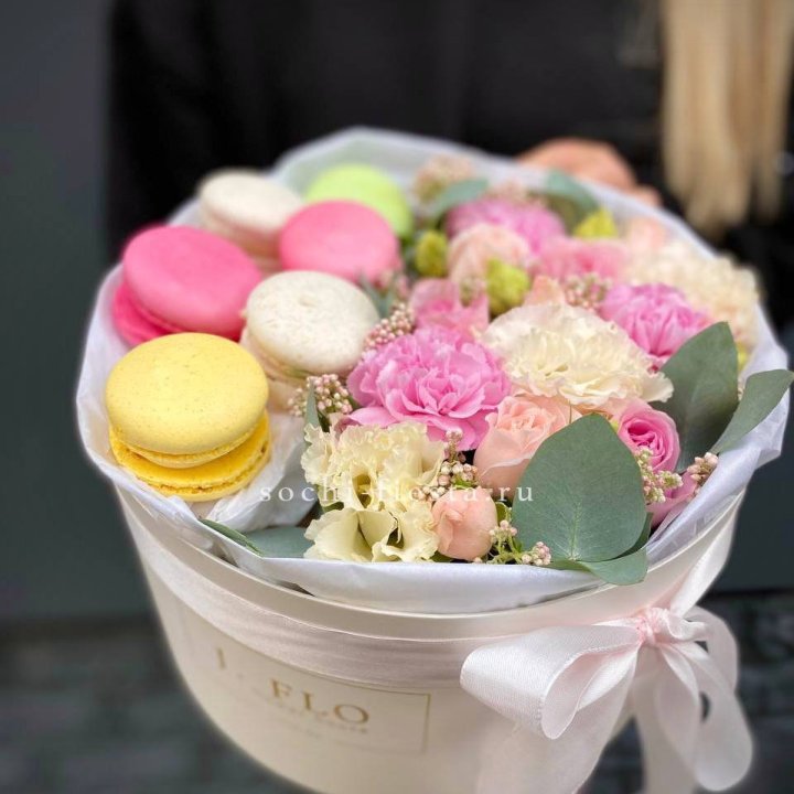 Бокс с макаронс Нежный в Братске