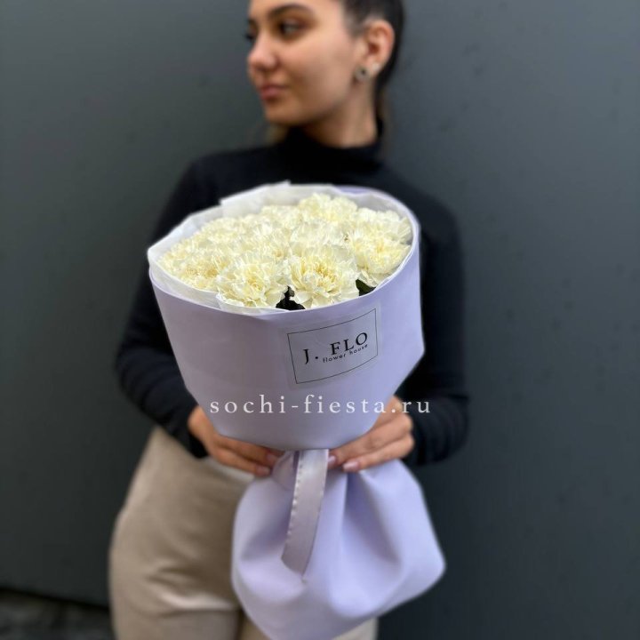 Букет белых диантусов в Братске