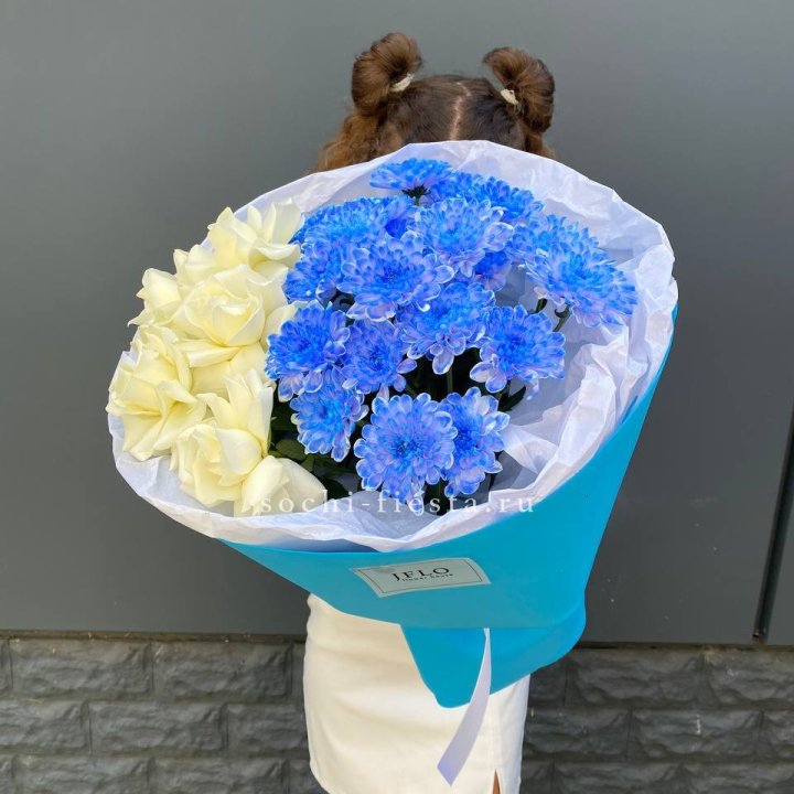 Дуо букет розы и хризантема в Братске