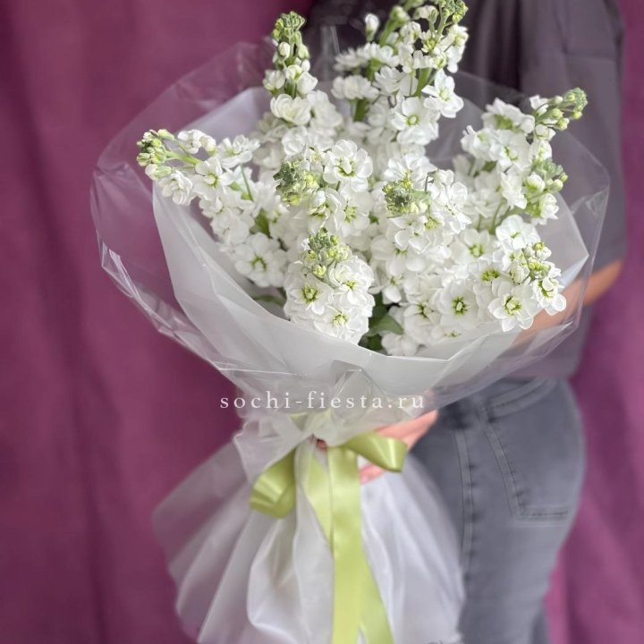 Букет ароматной маттиоллы №1 в Братске