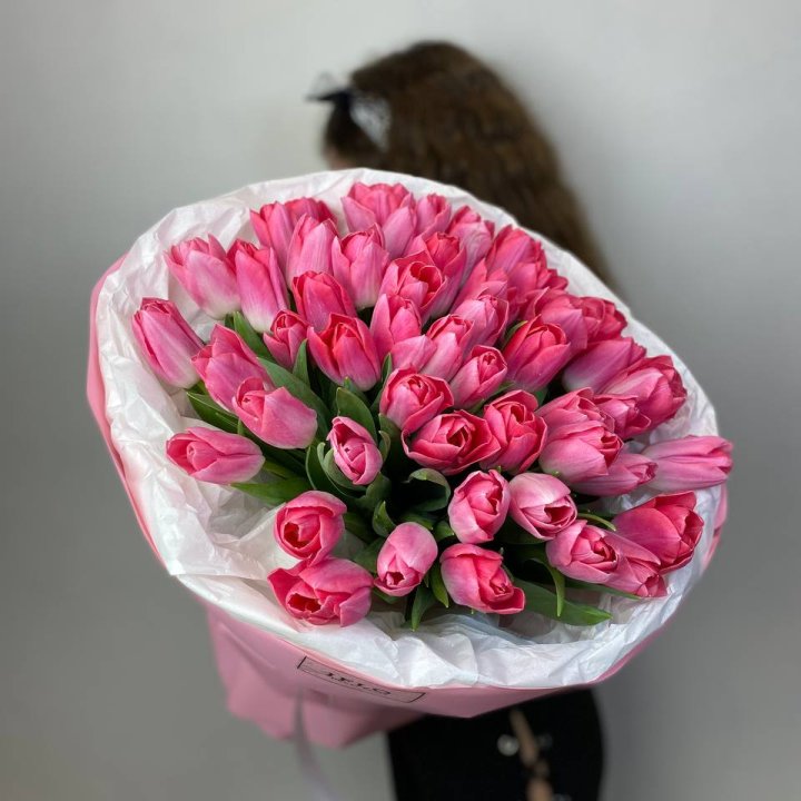51 розовый тюльпан "Рози" в Братске