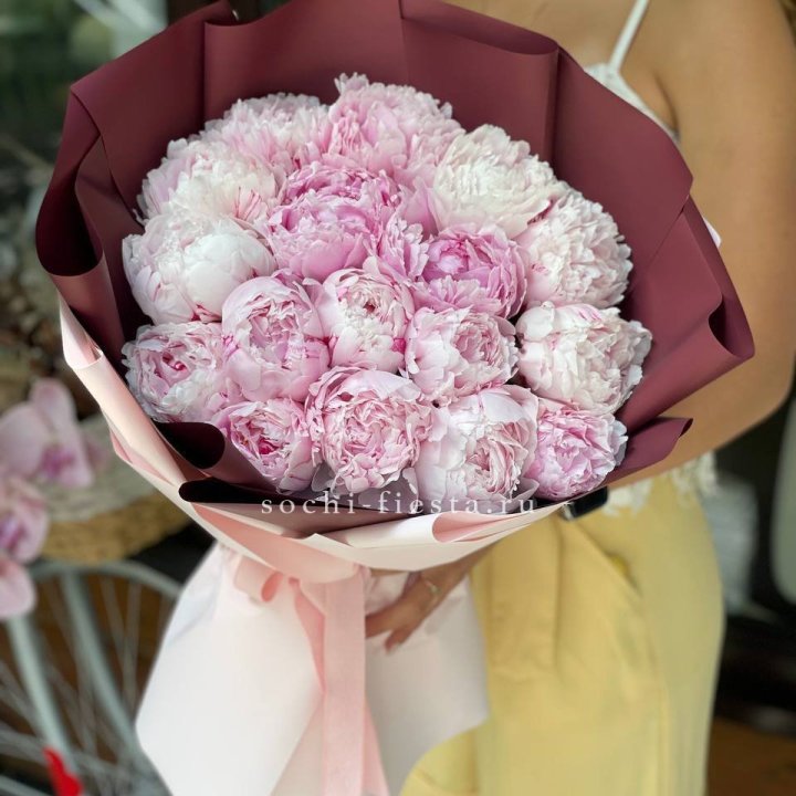 Букет с пионами №5 в Братске