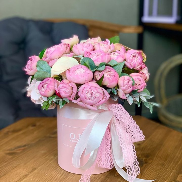 Композиция с пионами №1 в Братске