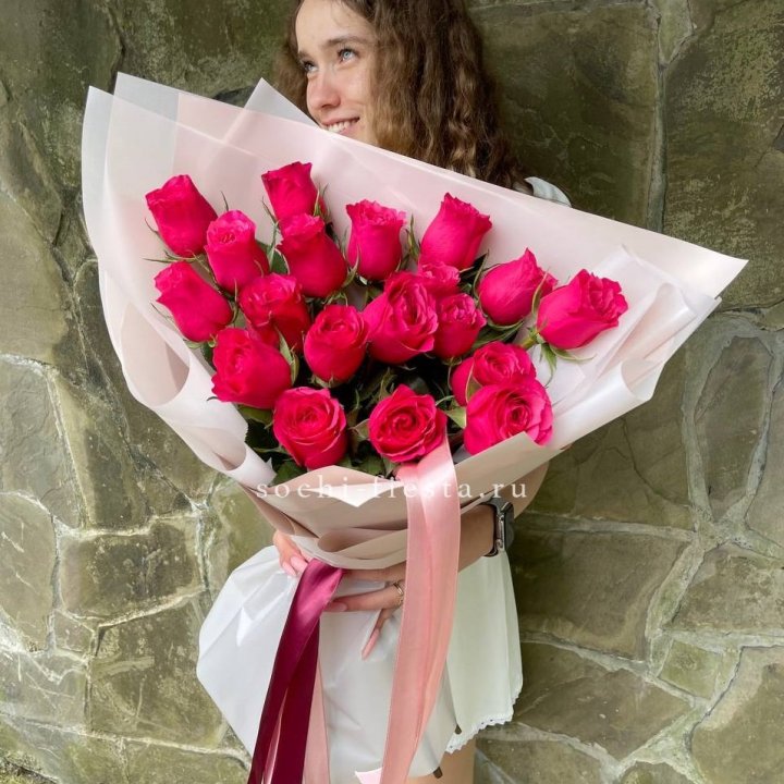 19 алых роз в Братске