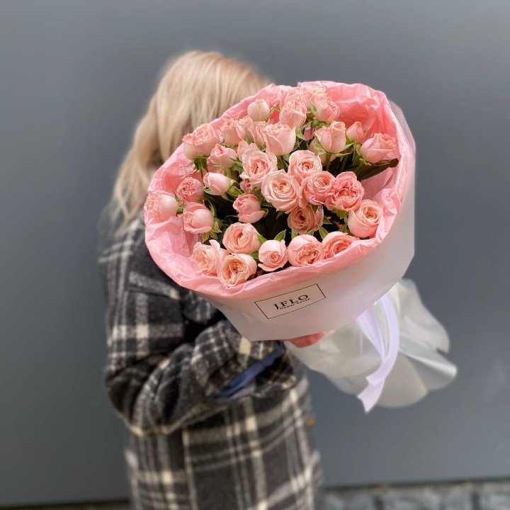 11 роз бомбастик в Братске
