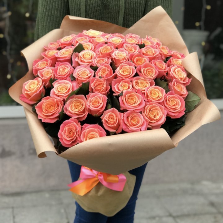 55 роз мисс пигги в Братске