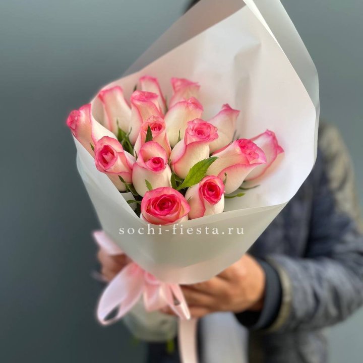 15 роз "Джумилия" в Братске