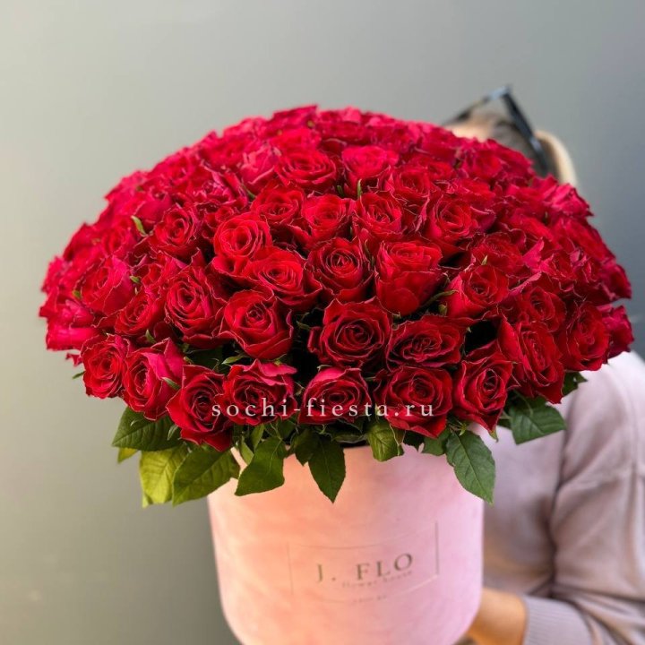 101 кенийская роза в цилиндре в Братске