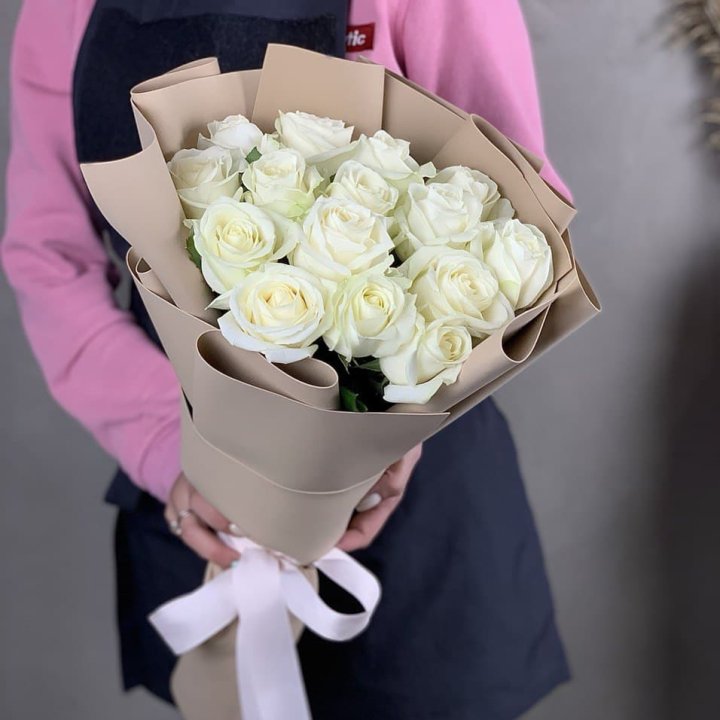 15 белых роз миракли в Братске