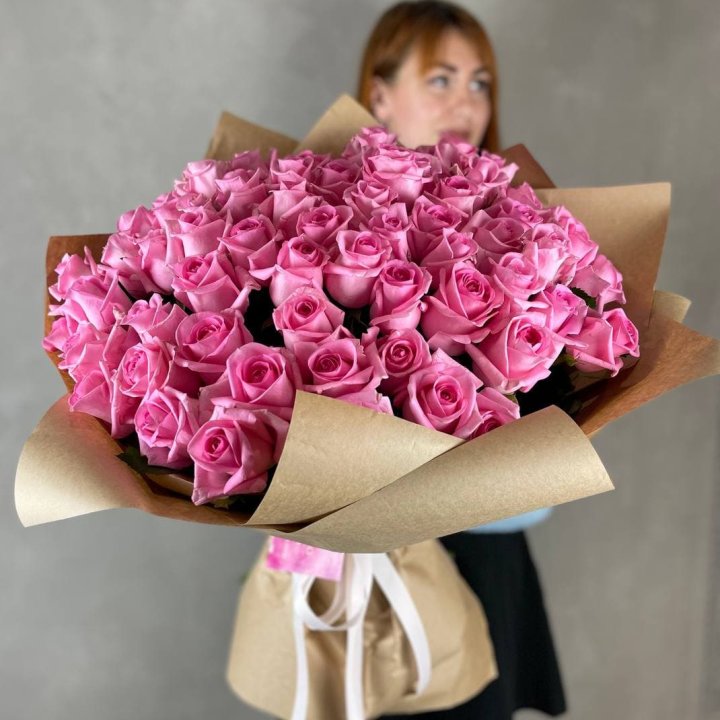 101 розовая роза в Братске