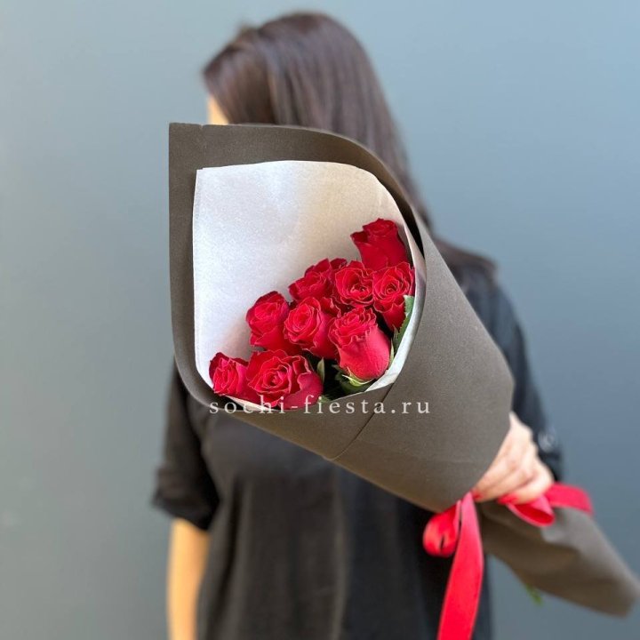 9 красных роз в фоамиране в Братске