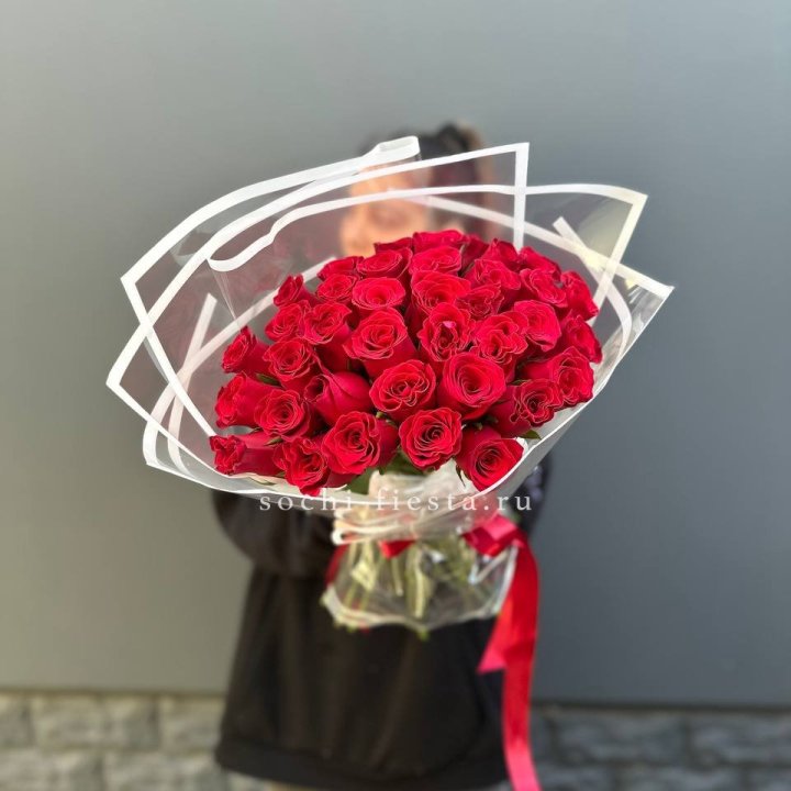 31 красная роза в Братске