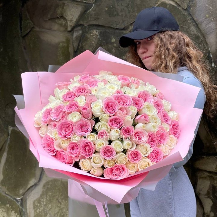 101 роза Миксбери в Братске