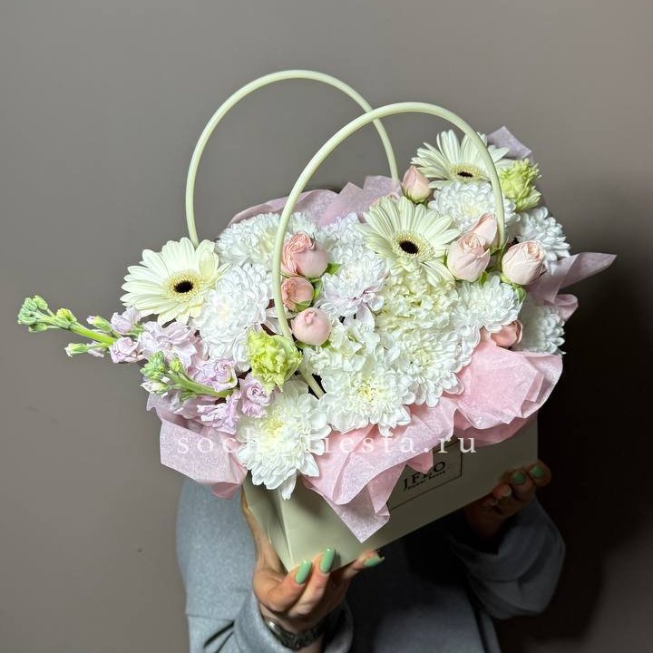 Сумочка "Белый рассвет" в Братске