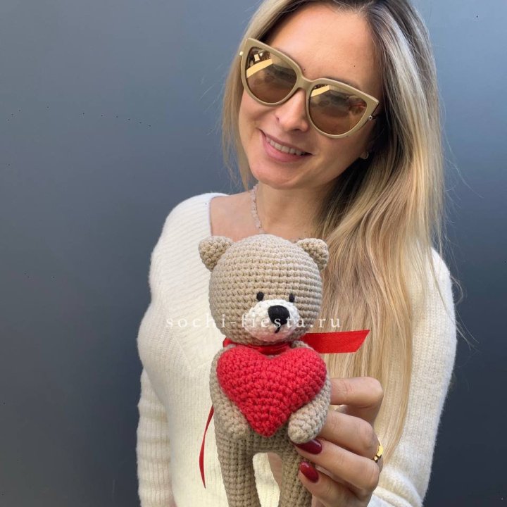 Мишка с сердцем ручной работы в Братске