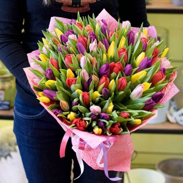 101 тюльпан "Джуси" в Братске