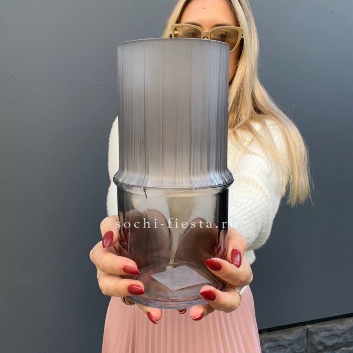 Стеклянная ваза №3 в Братске