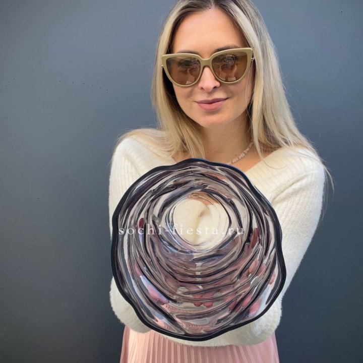 Стеклянная ваза №2 в Братске